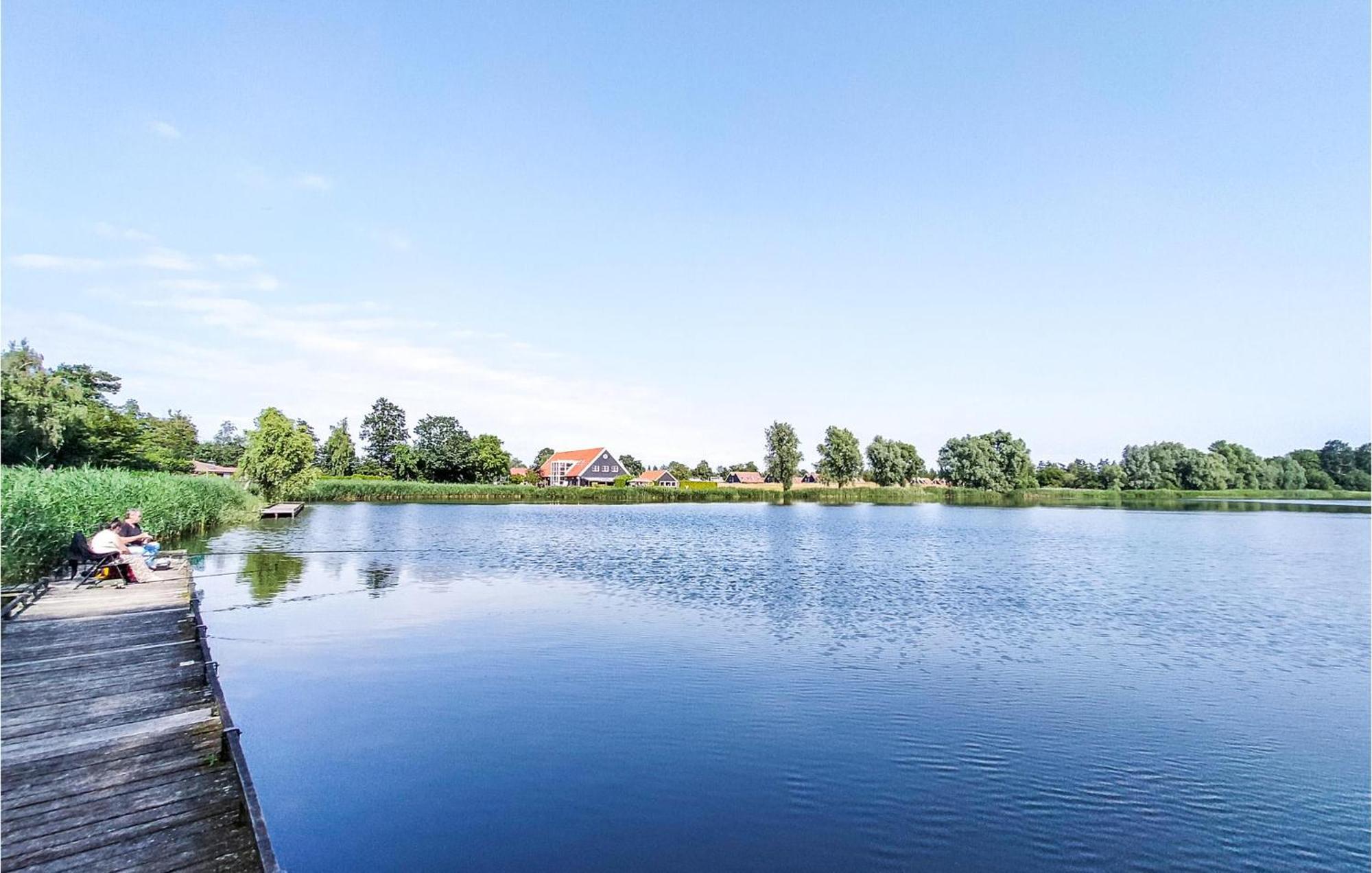 Gorgeous Home In Heinkenszand With House Sea View Exterior photo