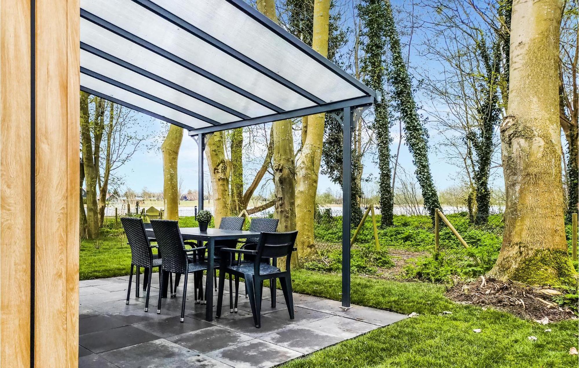Gorgeous Home In Heinkenszand With House Sea View Exterior photo